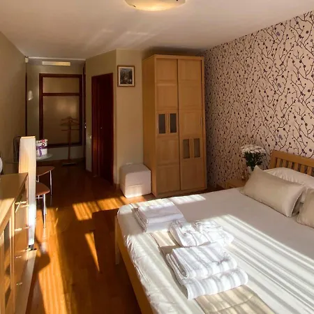 Monte Centro Guest house