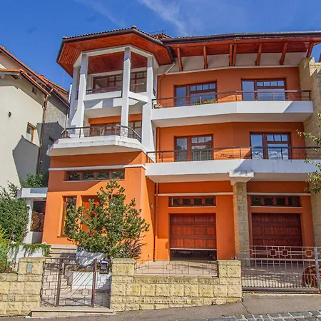 Guest house Monte Centro Brasov