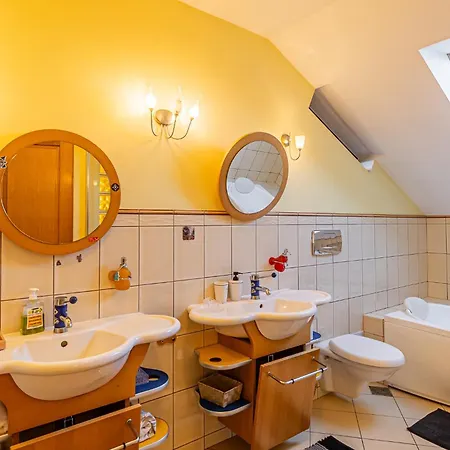Monte Centro Guest house Brasov