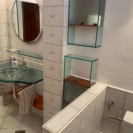 Monte Centro Guest house