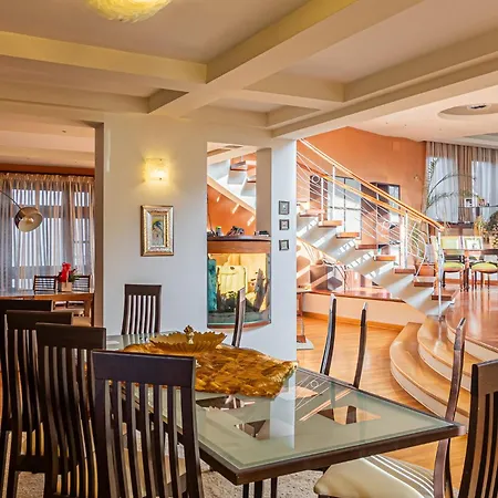 Guest house Monte Centro Brasov